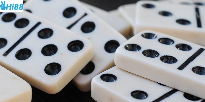 Chơi game Domino xếp số tại Hi88