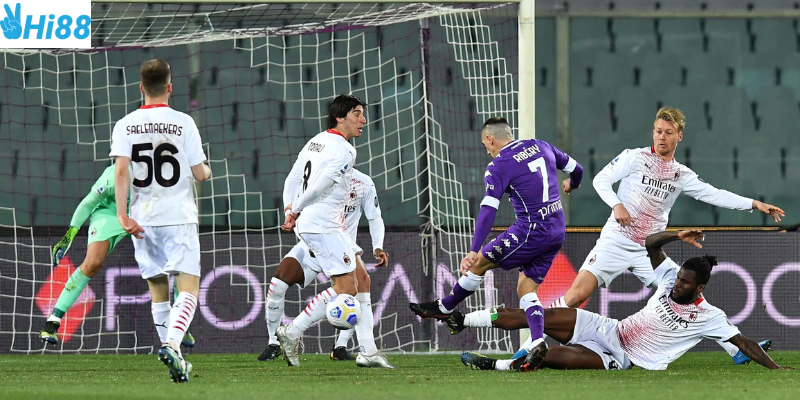 Phân tích từ chuyên gia và thống kê thành tích